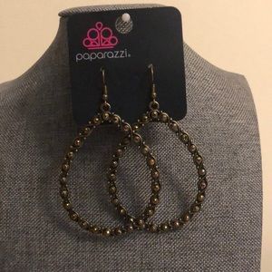 Paparazzi earrings
